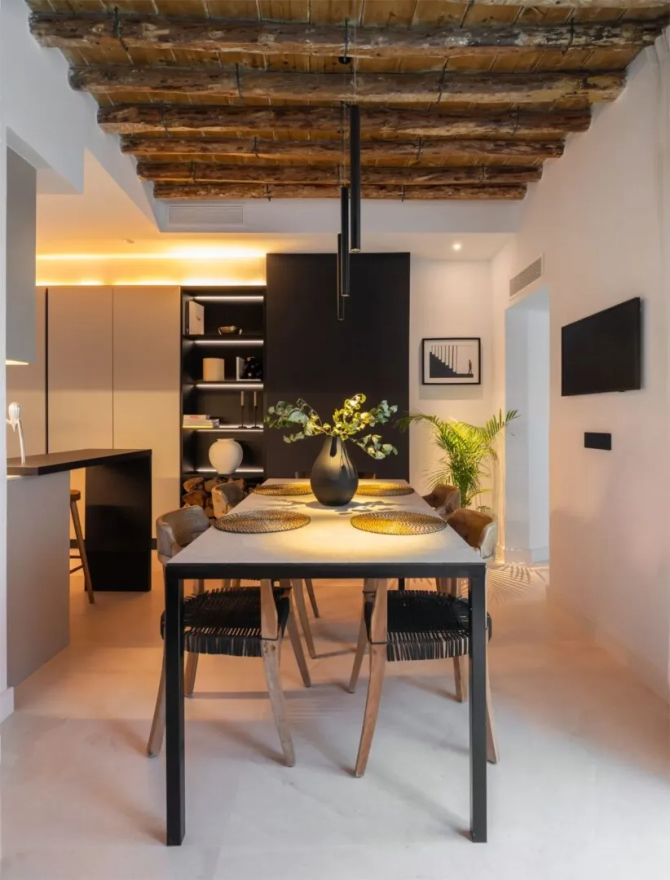 110643902cab48bc51ca08c573c054855fa92901_11zon