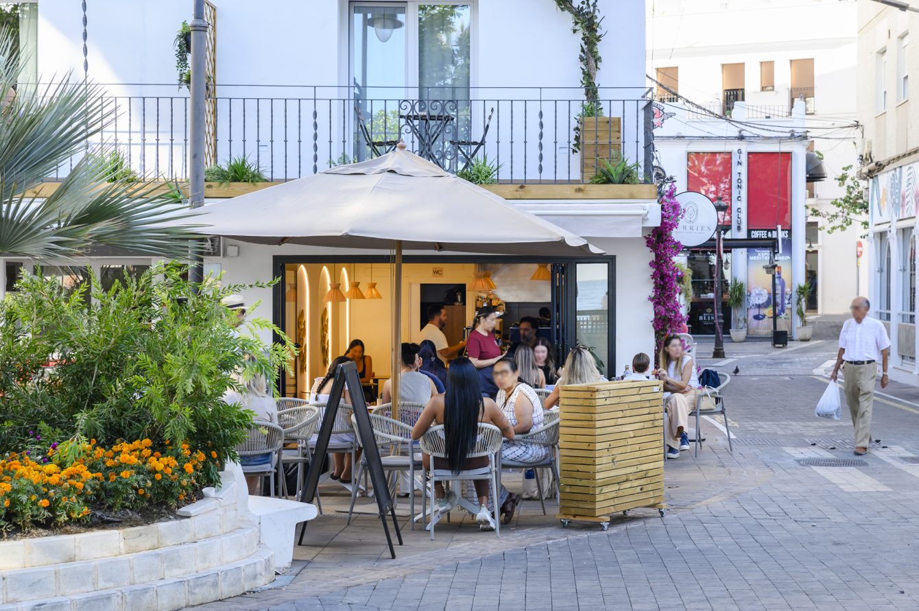 Arquitecto Marcos Tamagnone - Proyectos - Berries Cafe 7